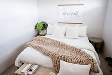 Load image into Gallery viewer, DIY KNITTING PATTERN GIANT KNITTED THROW